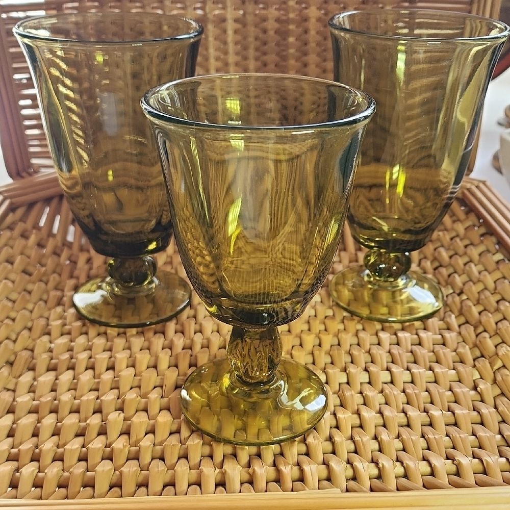 Uranium Vintage Glass Olive Green Goblets Tiffan Franciscan